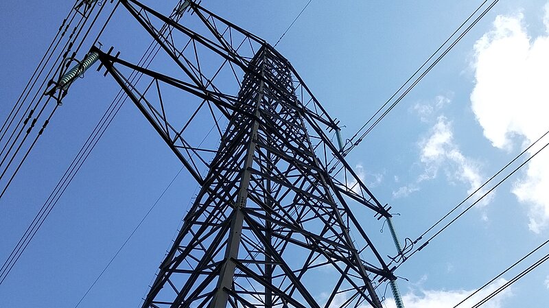 Electricity Pylon / High Power Cables